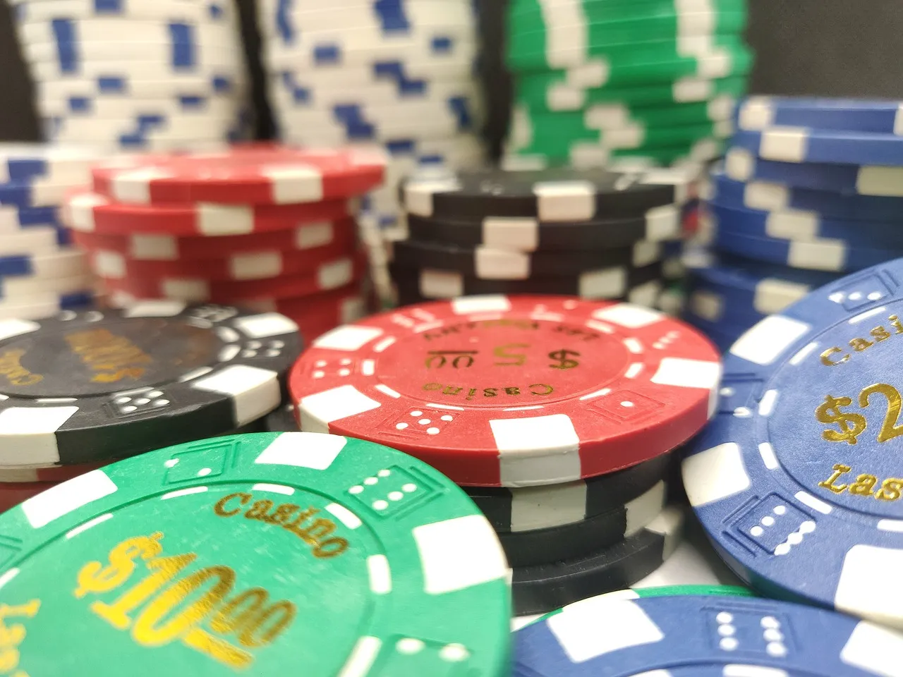 Casino en línea con interfaz moderna y juegos disponibles